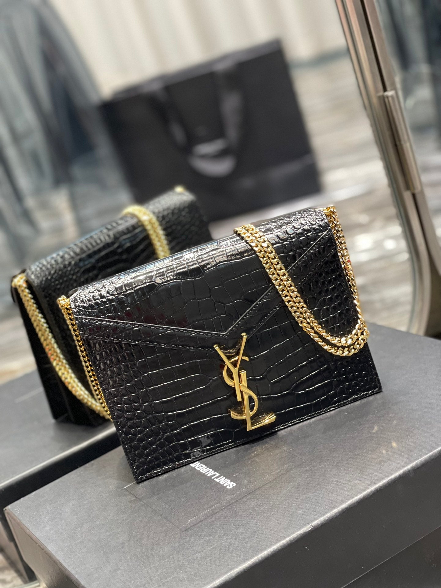YSL Cassandra Medium Chain Bag In crocodile Embossed Shiny Leather