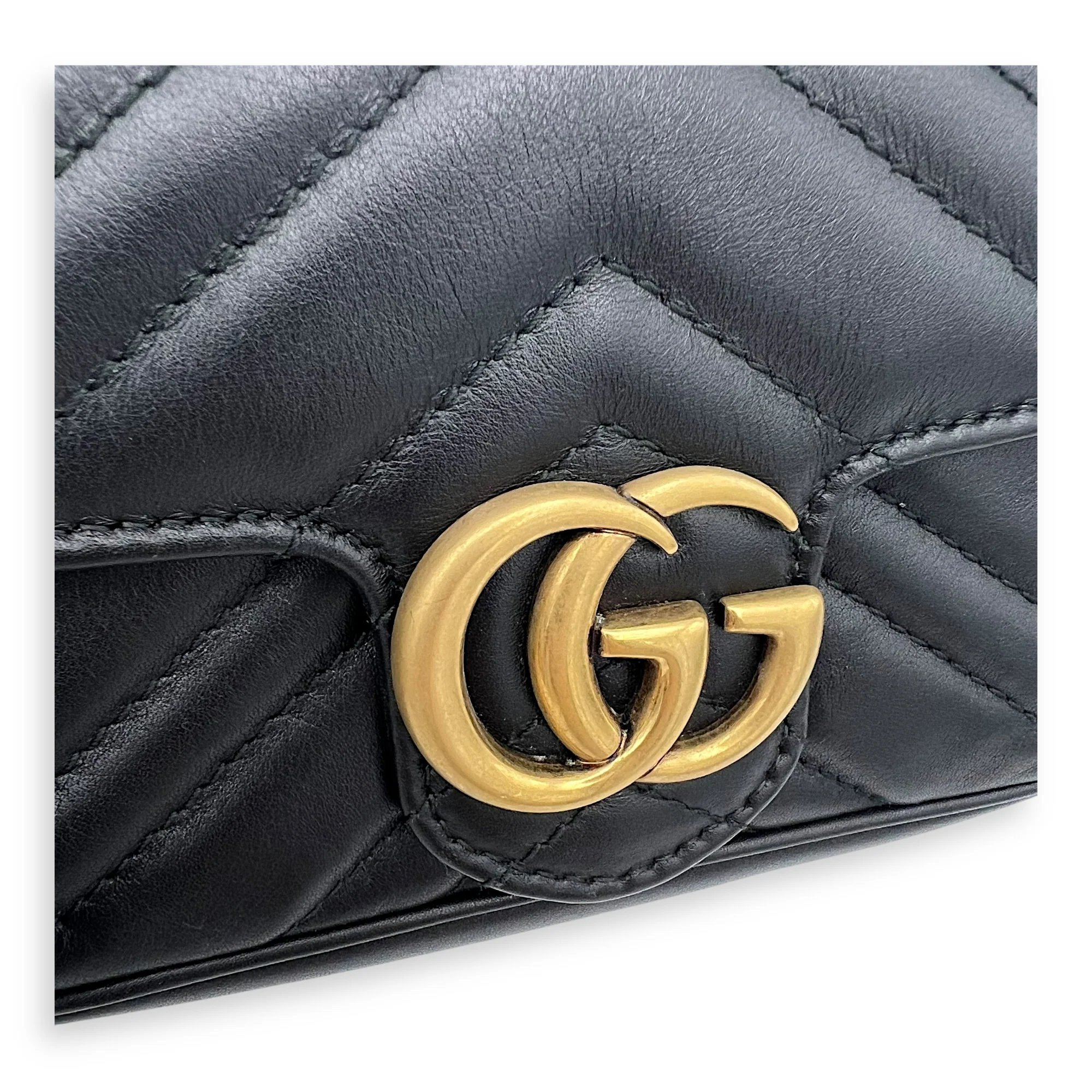 GG Marmont Crossbody Bag Super Mini Black in Calfskin, Gold hardware