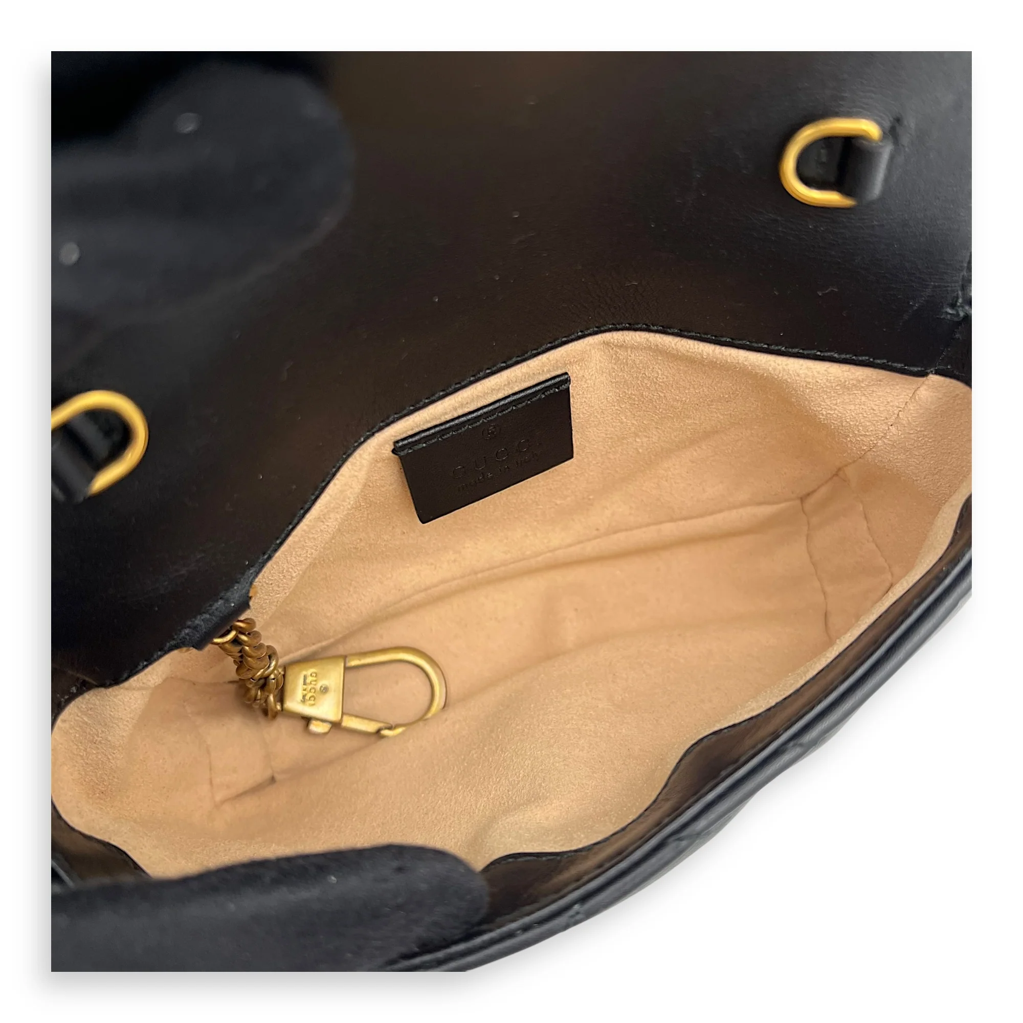 GG Marmont Crossbody Bag Super Mini Black in Calfskin, Gold hardware