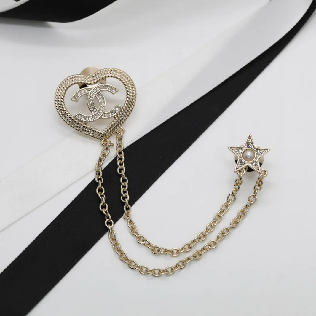High quality CC brooch