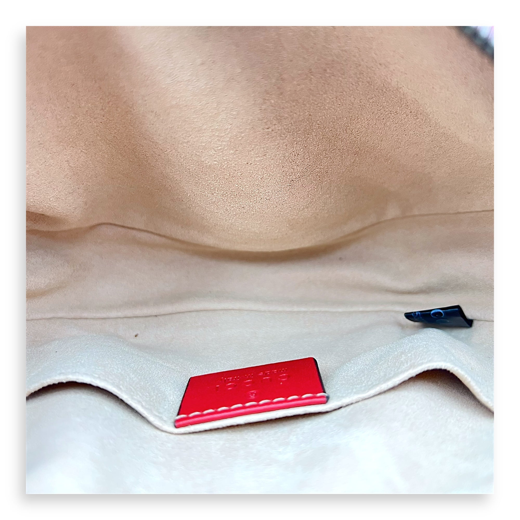 GG Marmont Belt Bag Red in Calfskin, Gold hardware