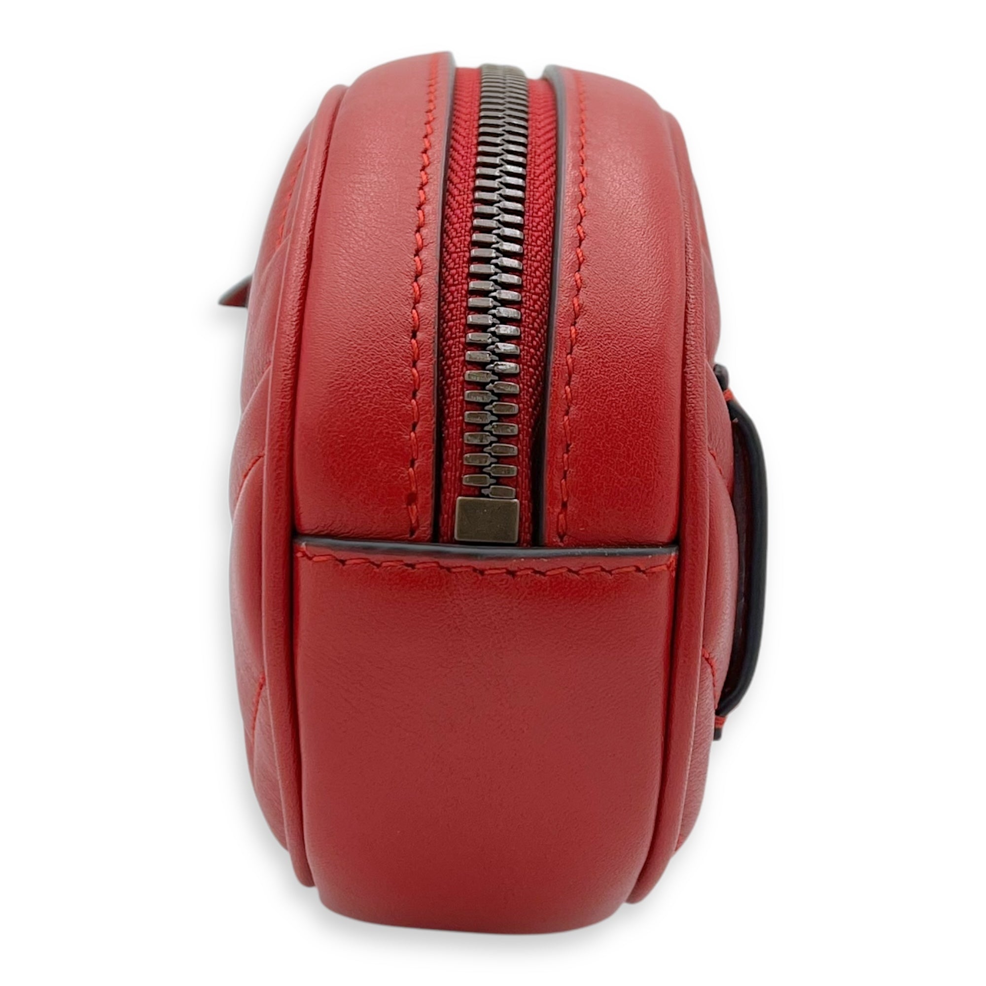 GG Marmont Belt Bag Red in Calfskin, Gold hardware
