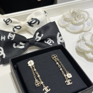 CHANEL 25P New Black & White Enamel Mini Clover & Camellia Double C Drop Earrings