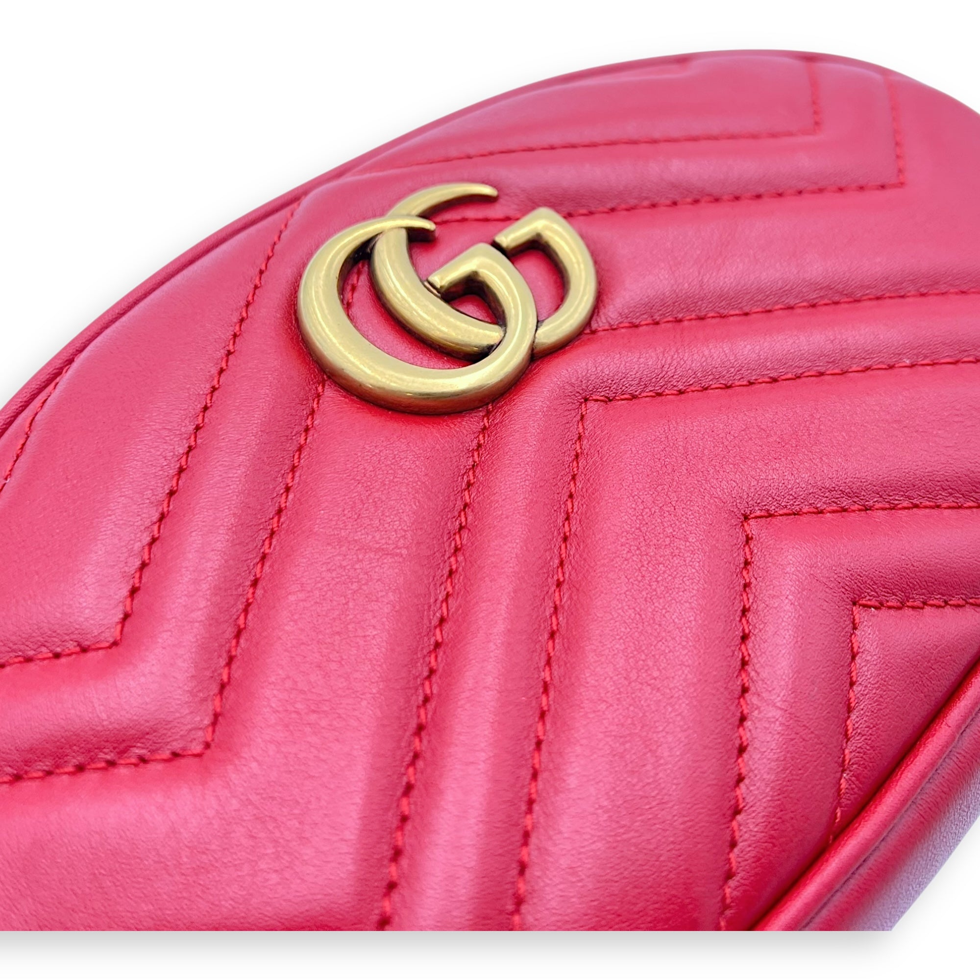 GG Marmont Belt Bag Red in Calfskin, Gold hardware