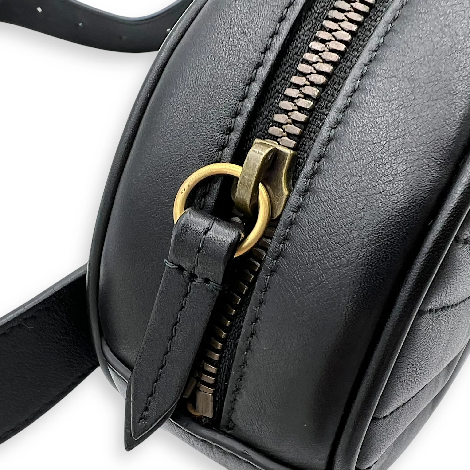 GG Marmont Belt Bag Black in Calfskin, Gold hardware