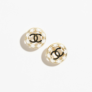 STUD EARRINGS