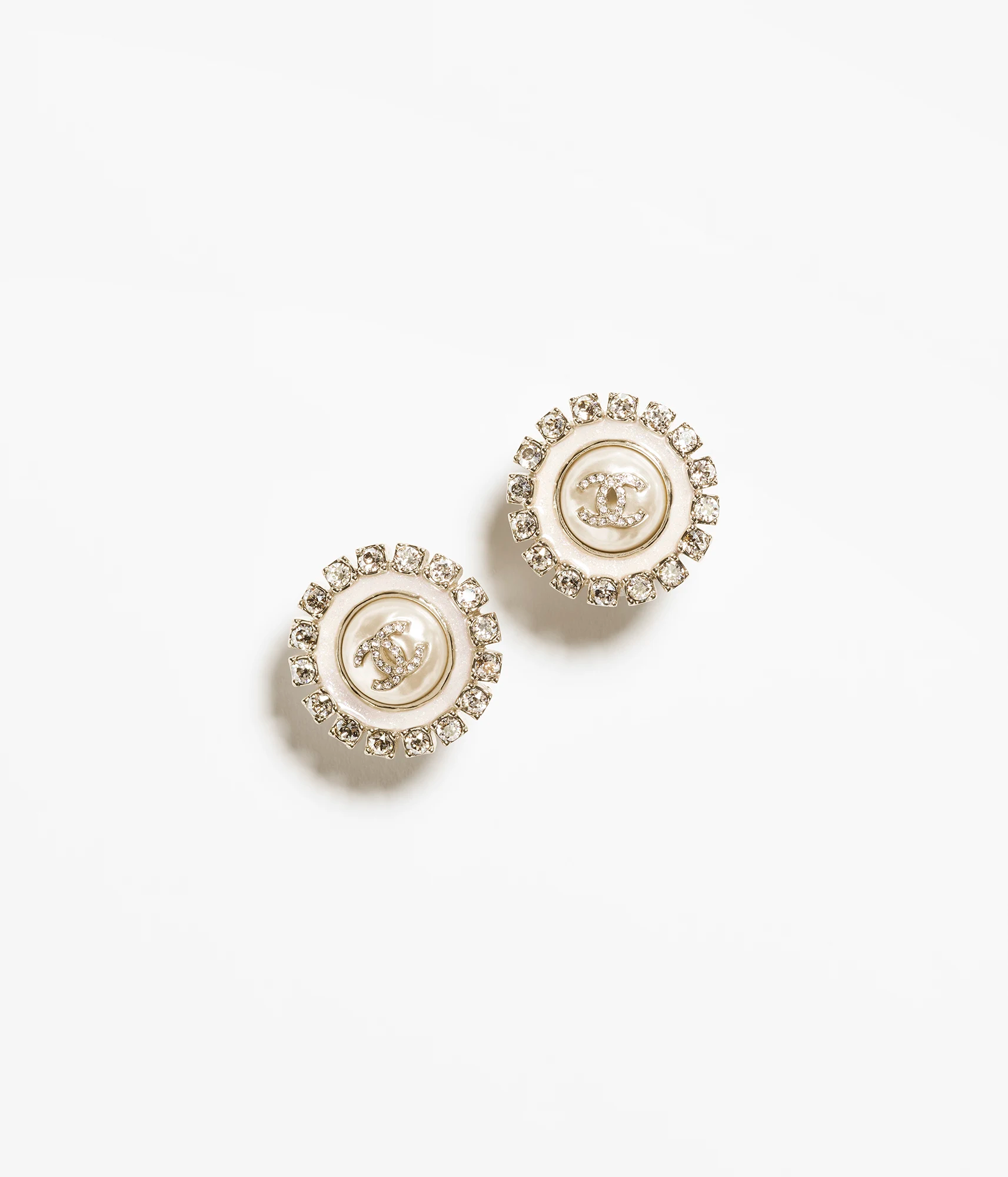 STUD EARRINGS