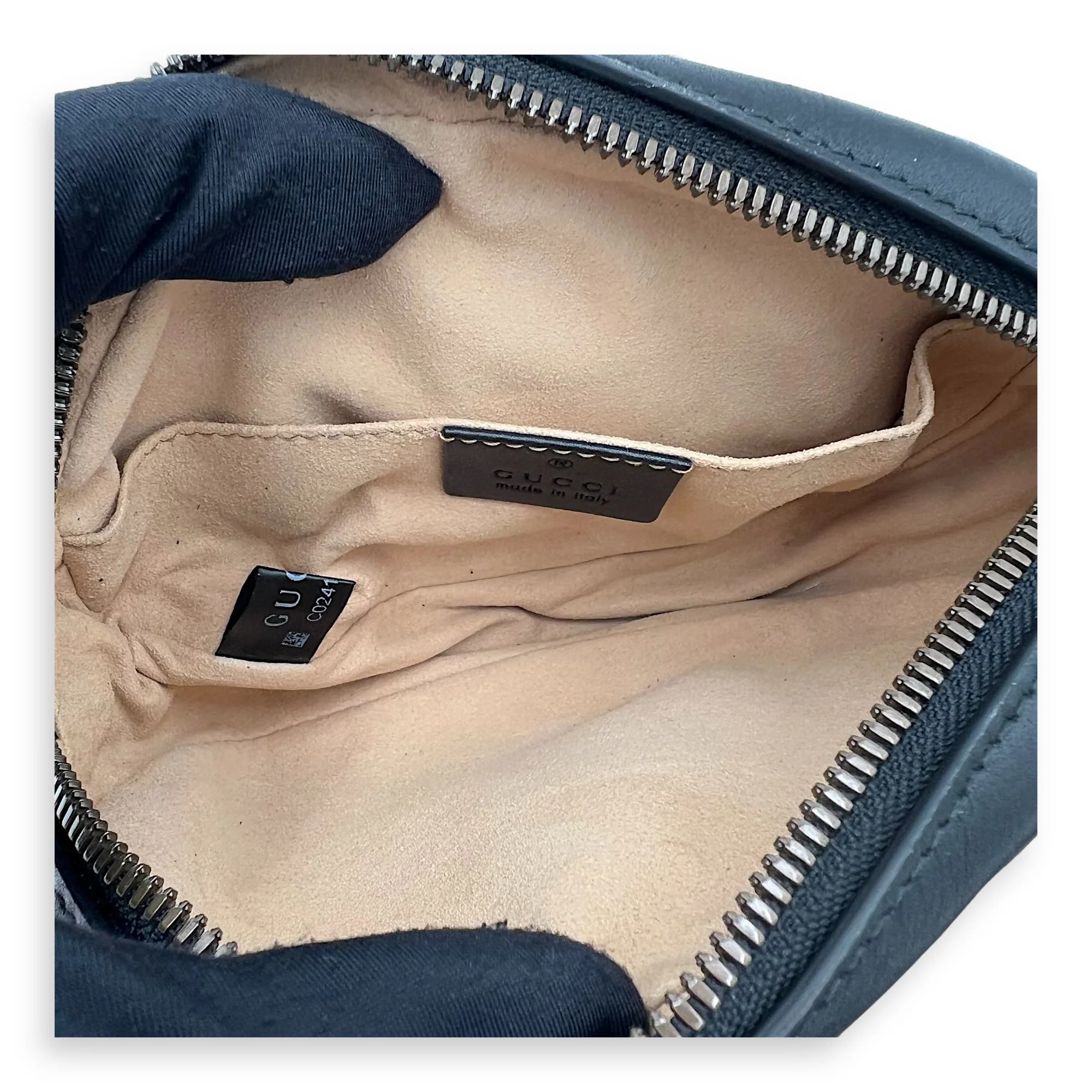 GG Marmont Belt Bag Black in Calfskin, Gold hardware