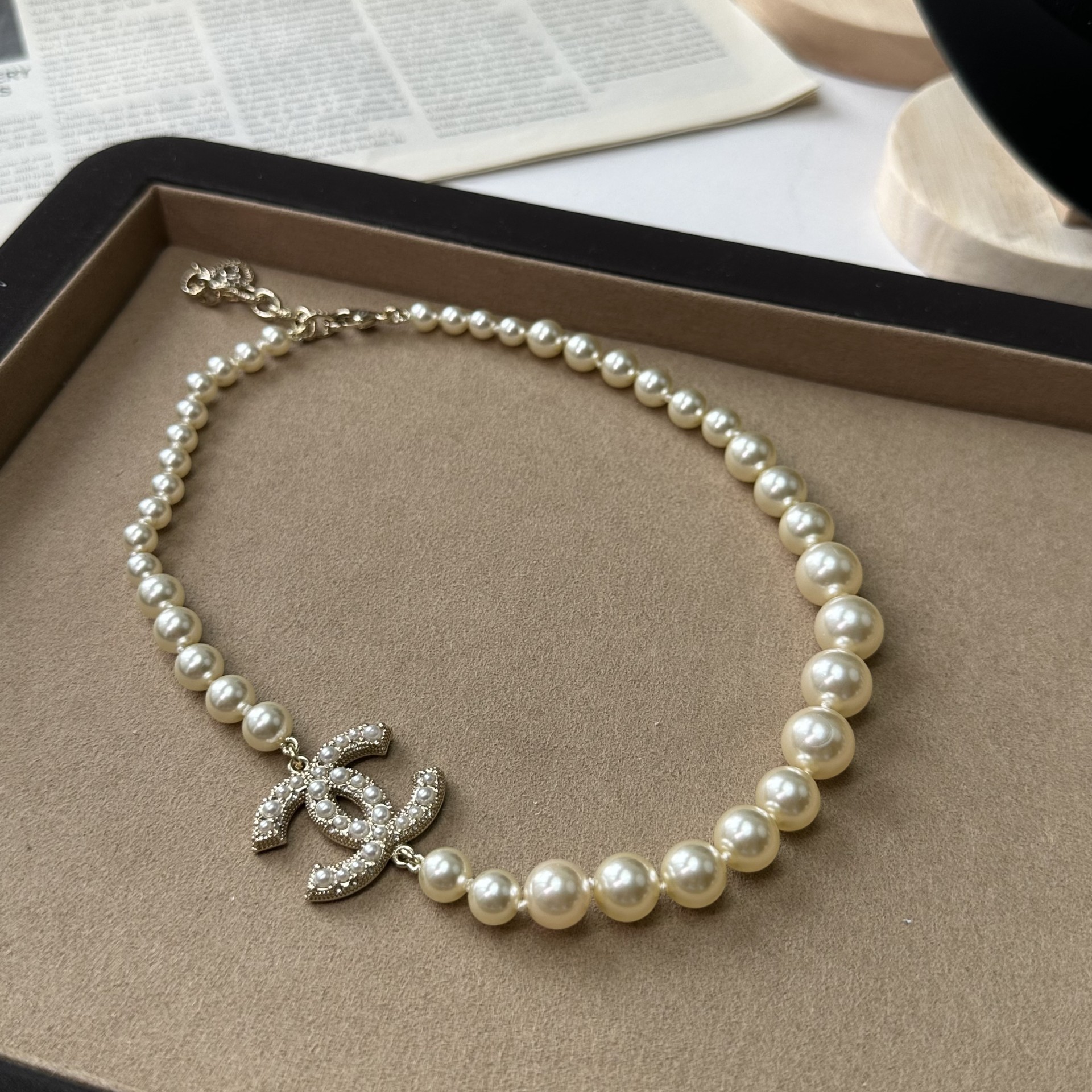 Chanel pearl necklace