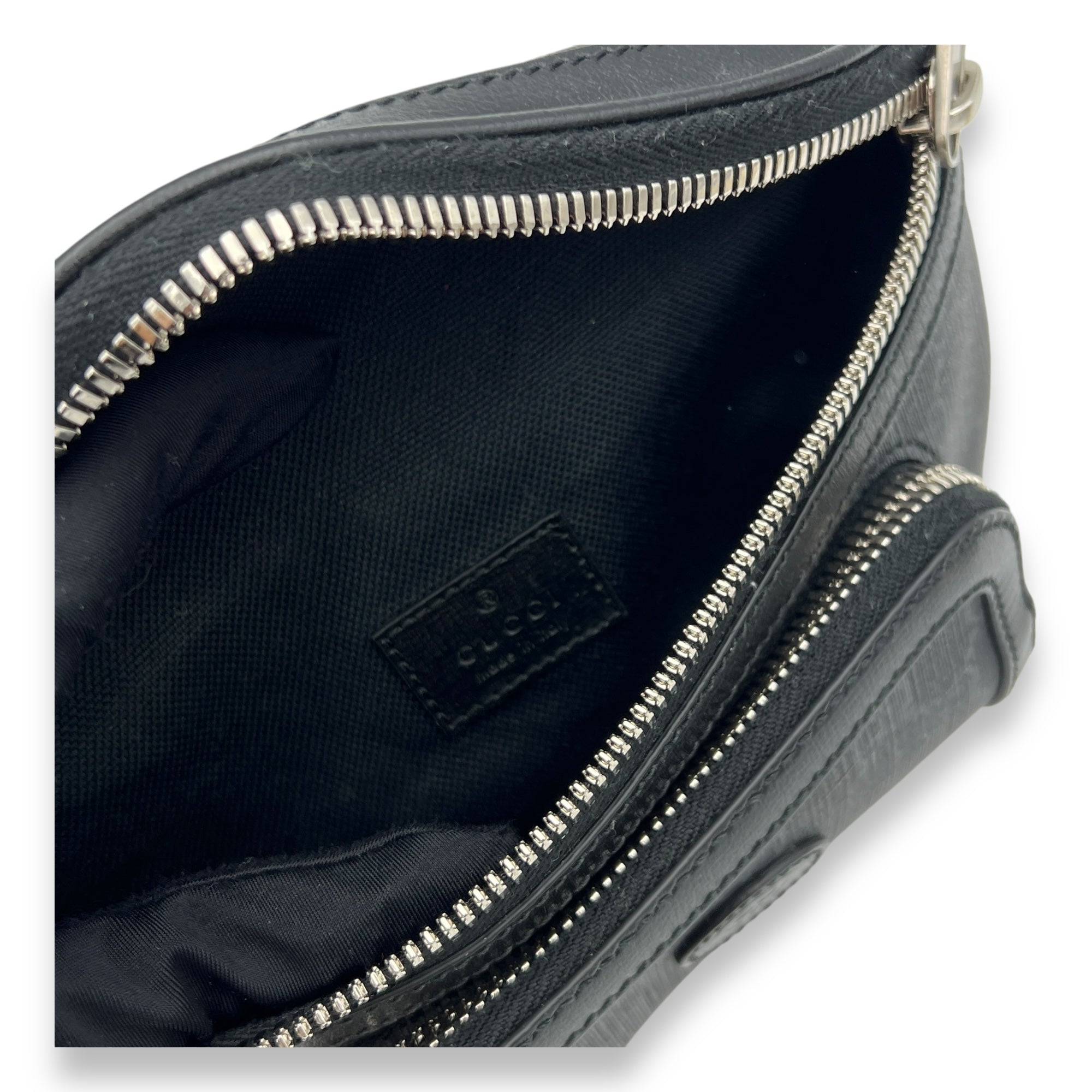 Interlocking G Black Belt Bag in Coated Canvas, Silver hardware