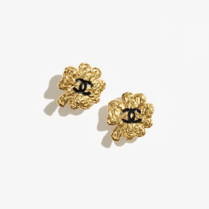 STUD EARRINGS
